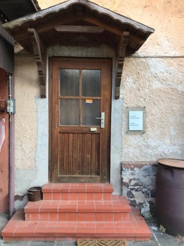 Monteurzimmer-Graf Nidda Bagian luar foto